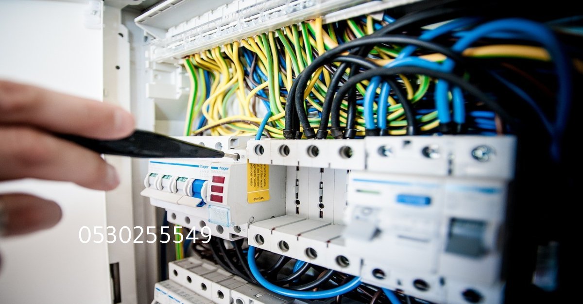 كهربائي منازل بالرياض ⚡ خصم 30% لفترة محدودة!